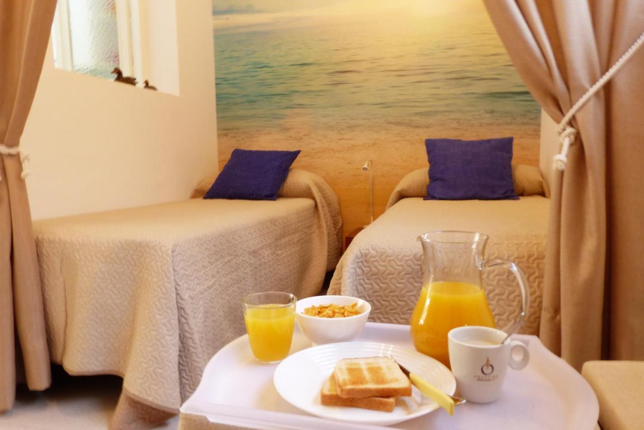 Studio With Access To The Garden. Open Pool. Beach Very Close. Wifi & Netflix Free Leilighet Benalmádena Eksteriør bilde