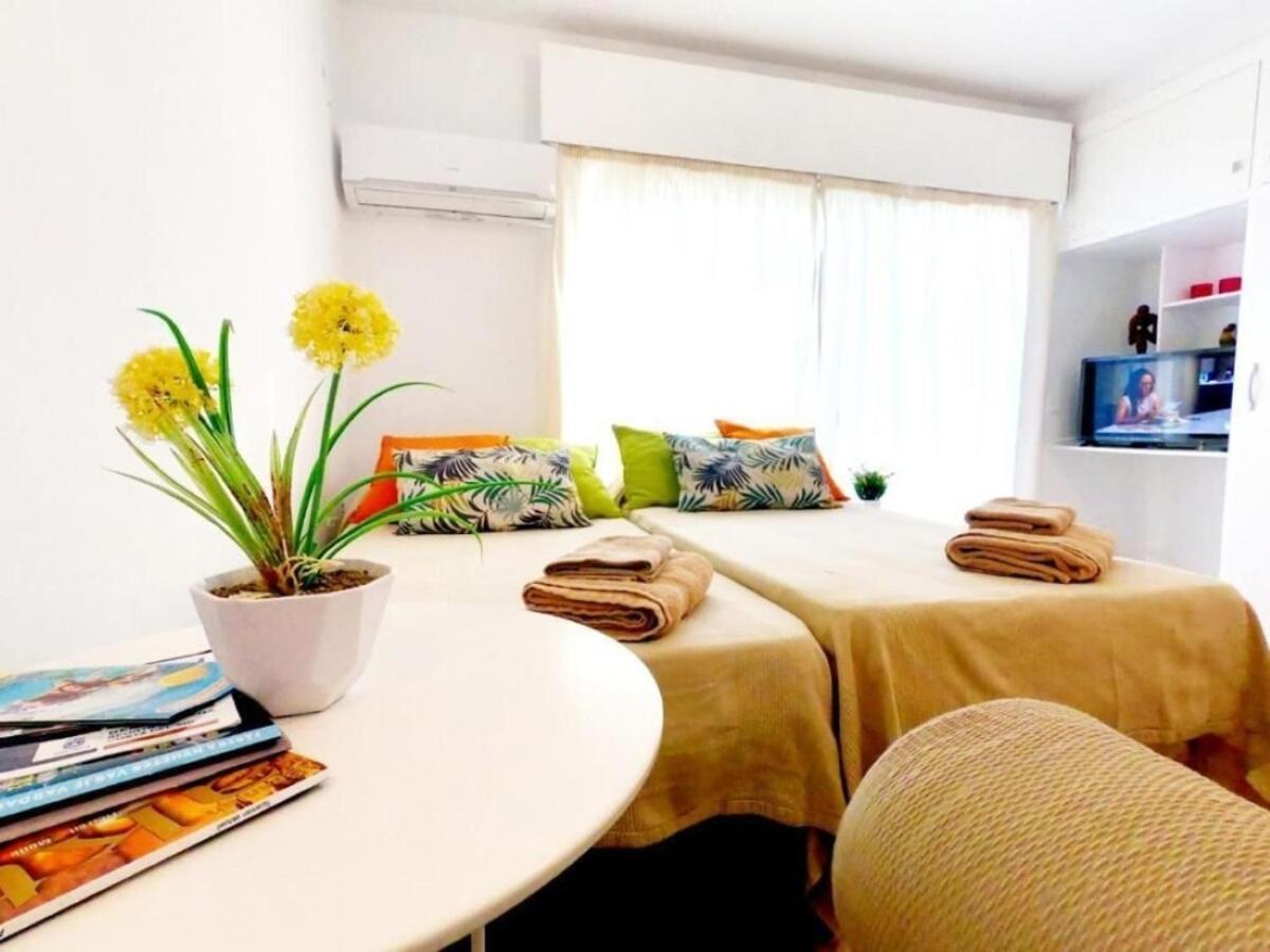 Studio With Access To The Garden. Open Pool. Beach Very Close. Wifi & Netflix Free Leilighet Benalmádena Eksteriør bilde
