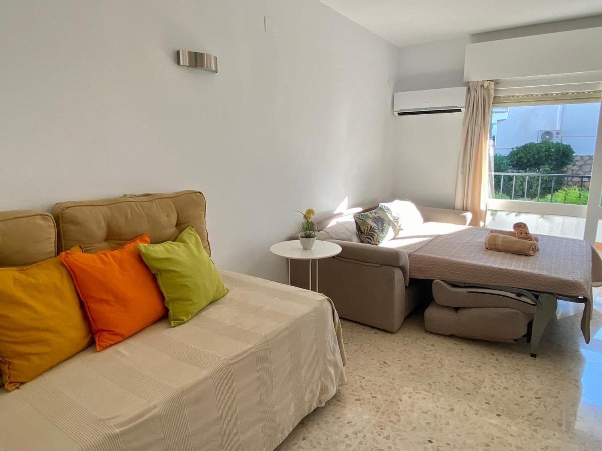 Studio With Access To The Garden. Open Pool. Beach Very Close. Wifi & Netflix Free Leilighet Benalmádena Eksteriør bilde