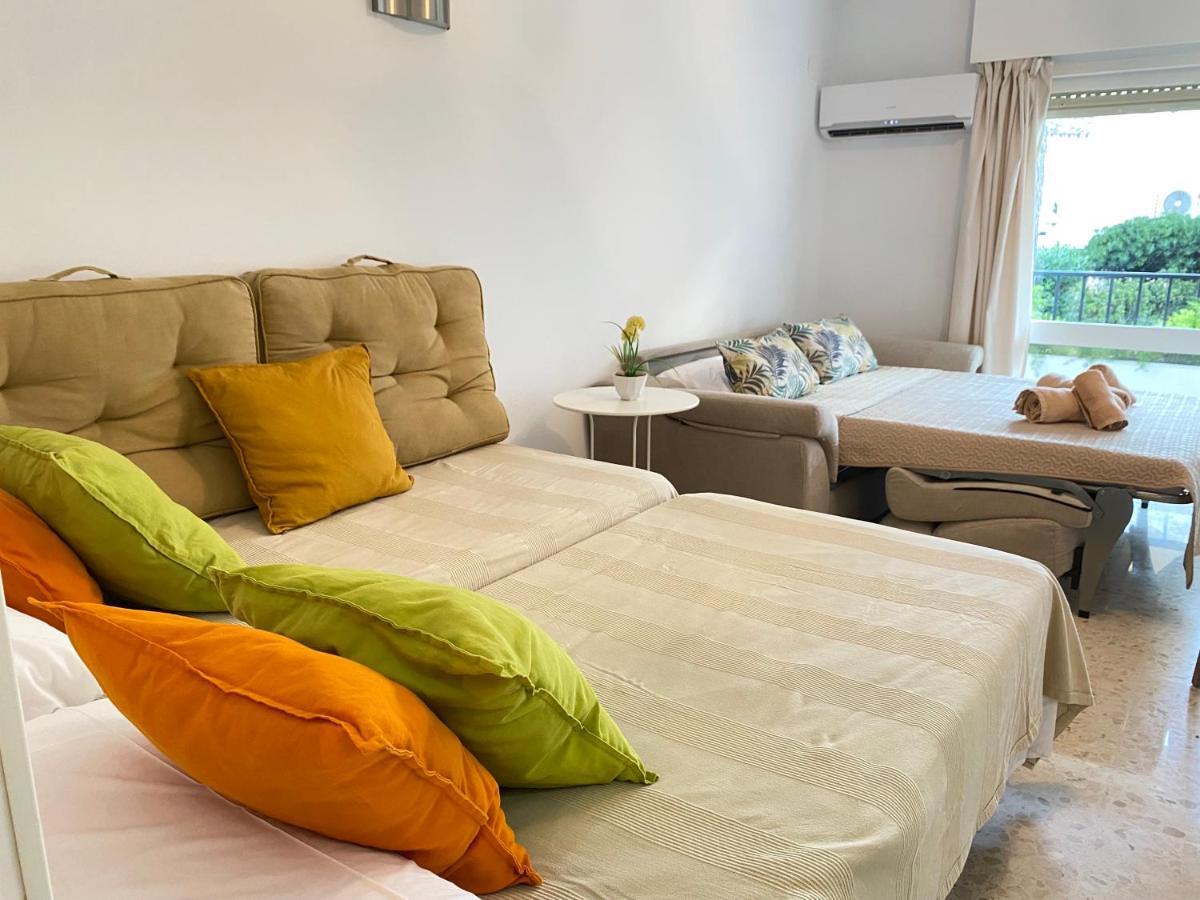 Studio With Access To The Garden. Open Pool. Beach Very Close. Wifi & Netflix Free Leilighet Benalmádena Eksteriør bilde